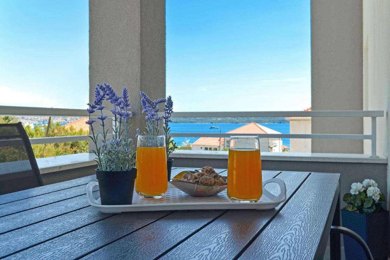 Appartement Sunshine à Trogir Extérieur photo